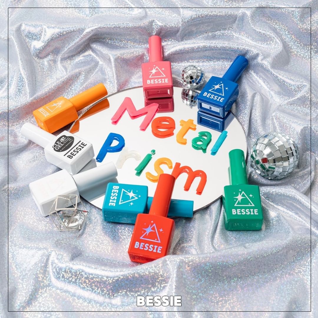 Bessie Metal Prism 7pc Collection + Clear Gel & Shining Mirror Chrome Palette